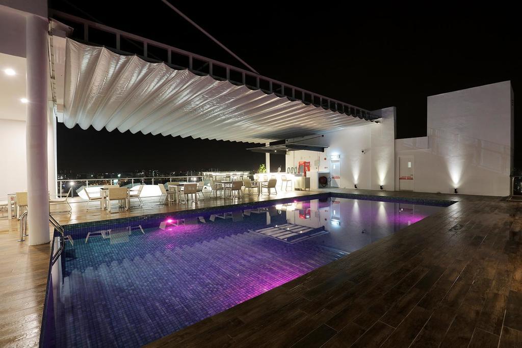 Amerin Hotel Τζόχορ Μπάχρου Εξωτερικό φωτογραφία